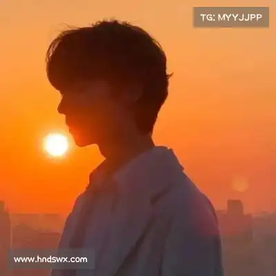 强英坦